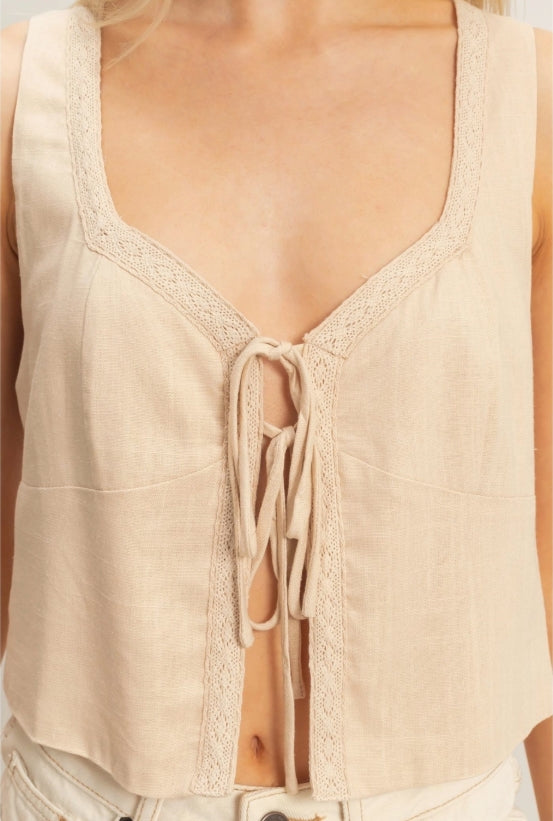 Sandstone Tie Top